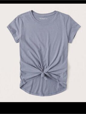 Abercrombie & Fitch Knot-Front Tee in Light Blue Size Medium